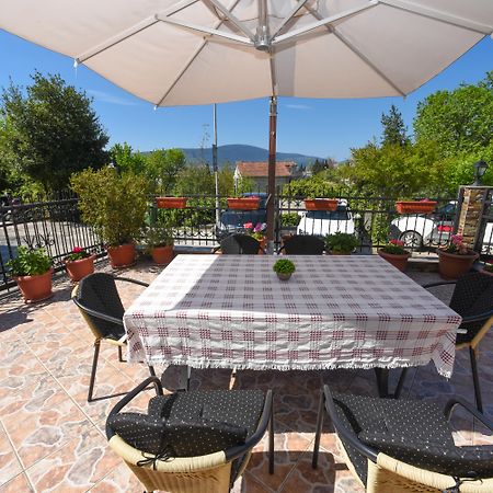 D&D Apartments Tivat Eksteriør bilde