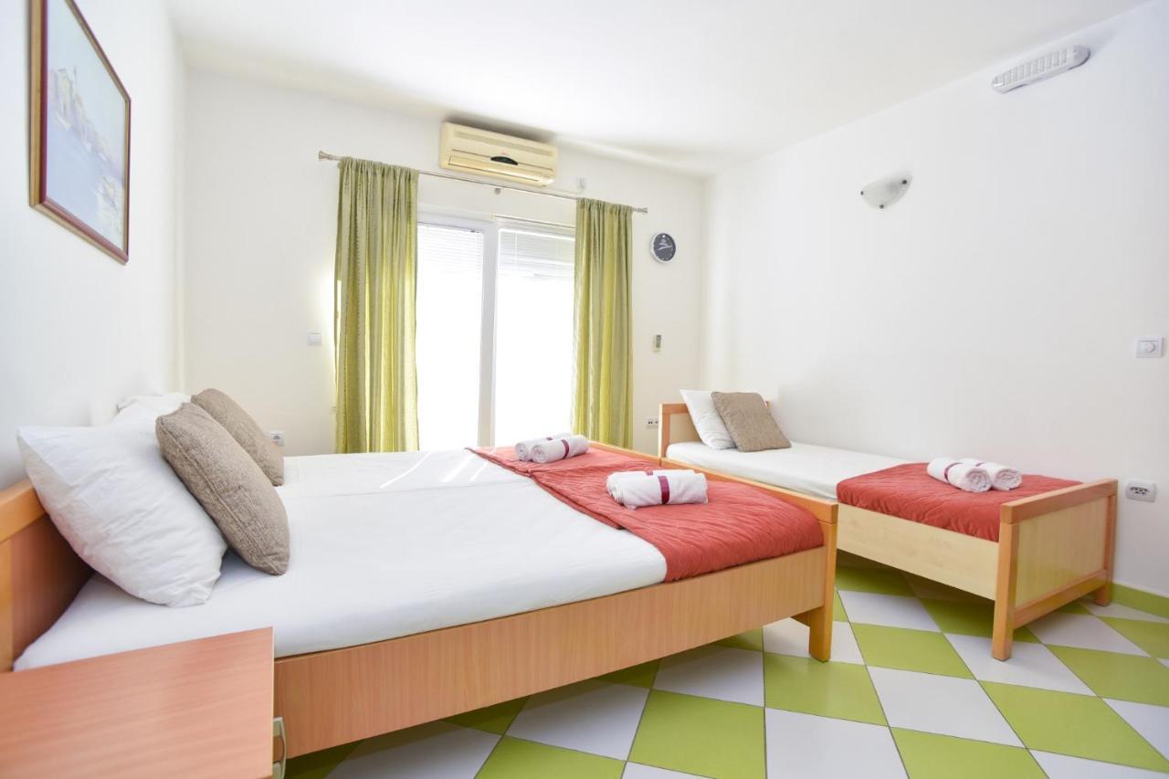 D&D Apartments Tivat Eksteriør bilde