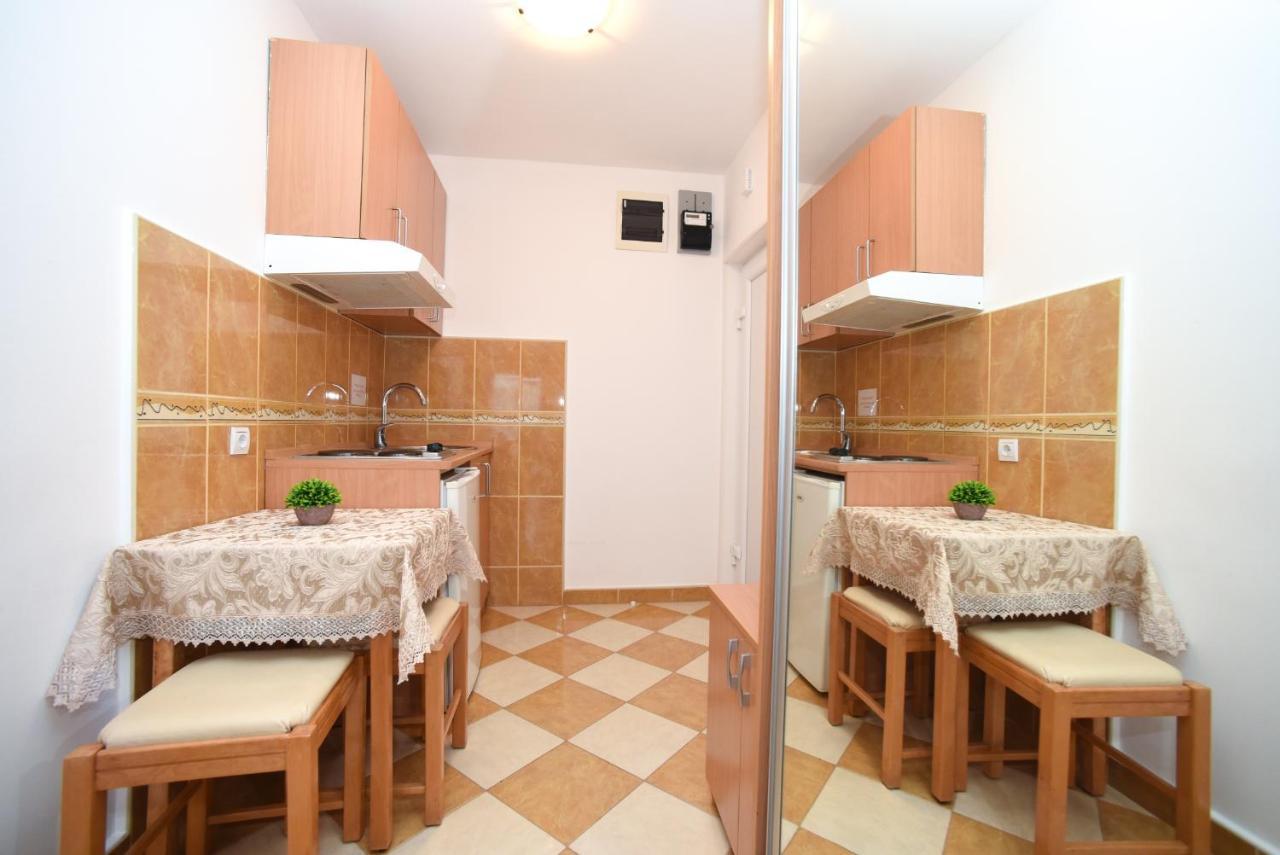 D&D Apartments Tivat Eksteriør bilde
