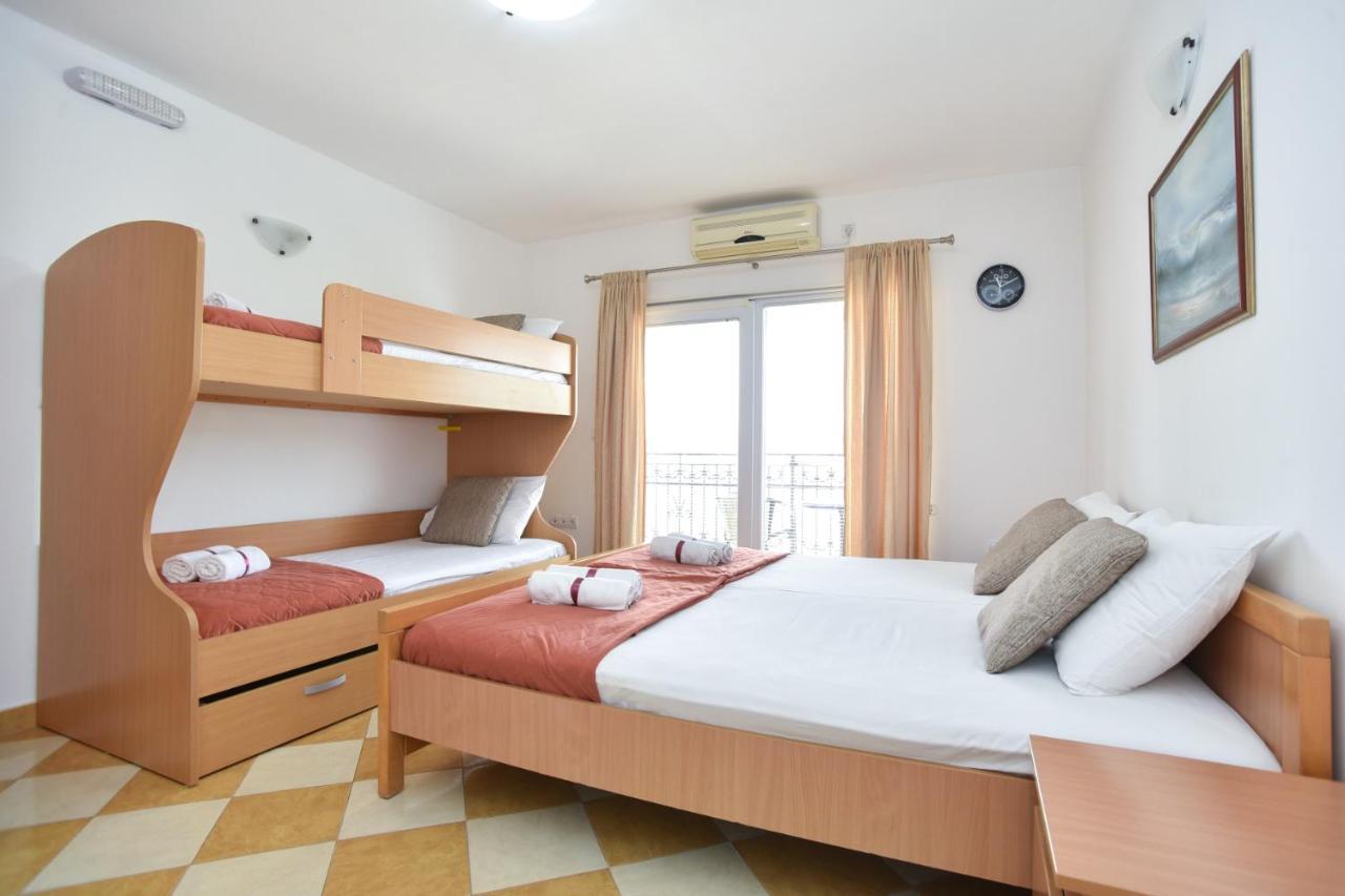 D&D Apartments Tivat Eksteriør bilde