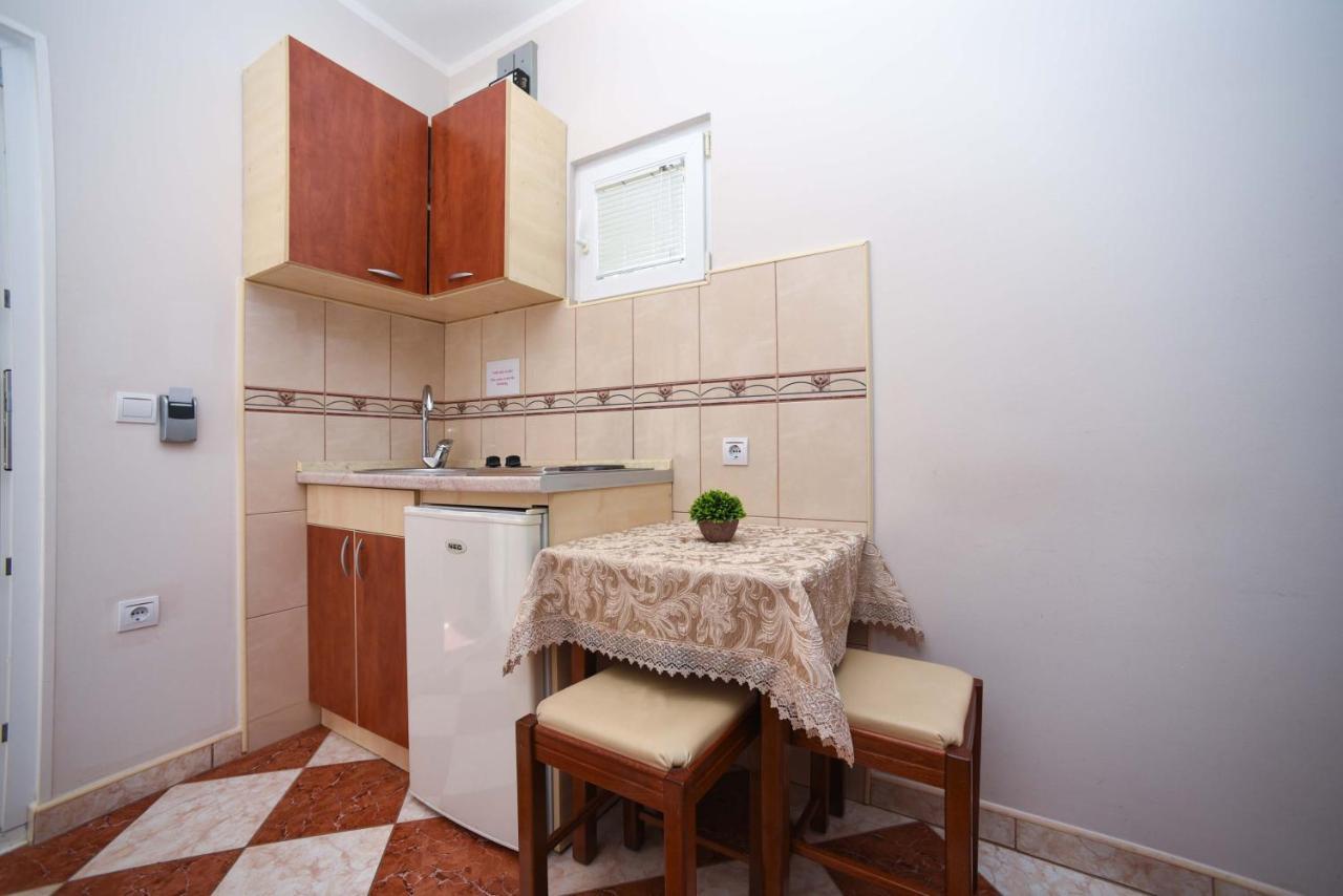 D&D Apartments Tivat Eksteriør bilde