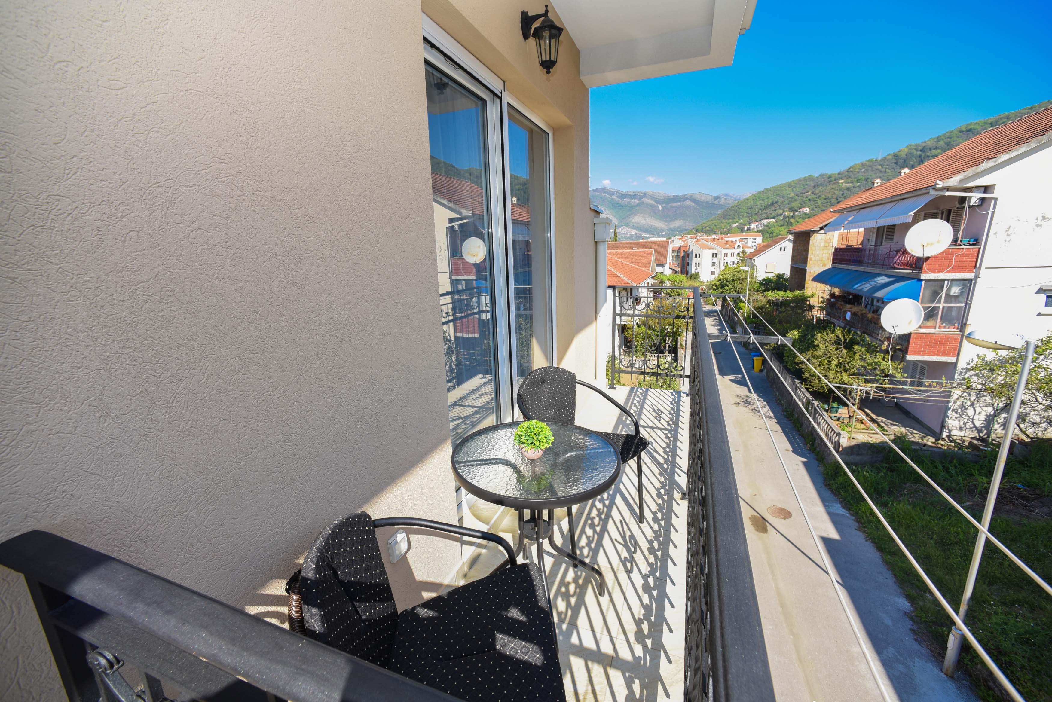 D&D Apartments Tivat Eksteriør bilde