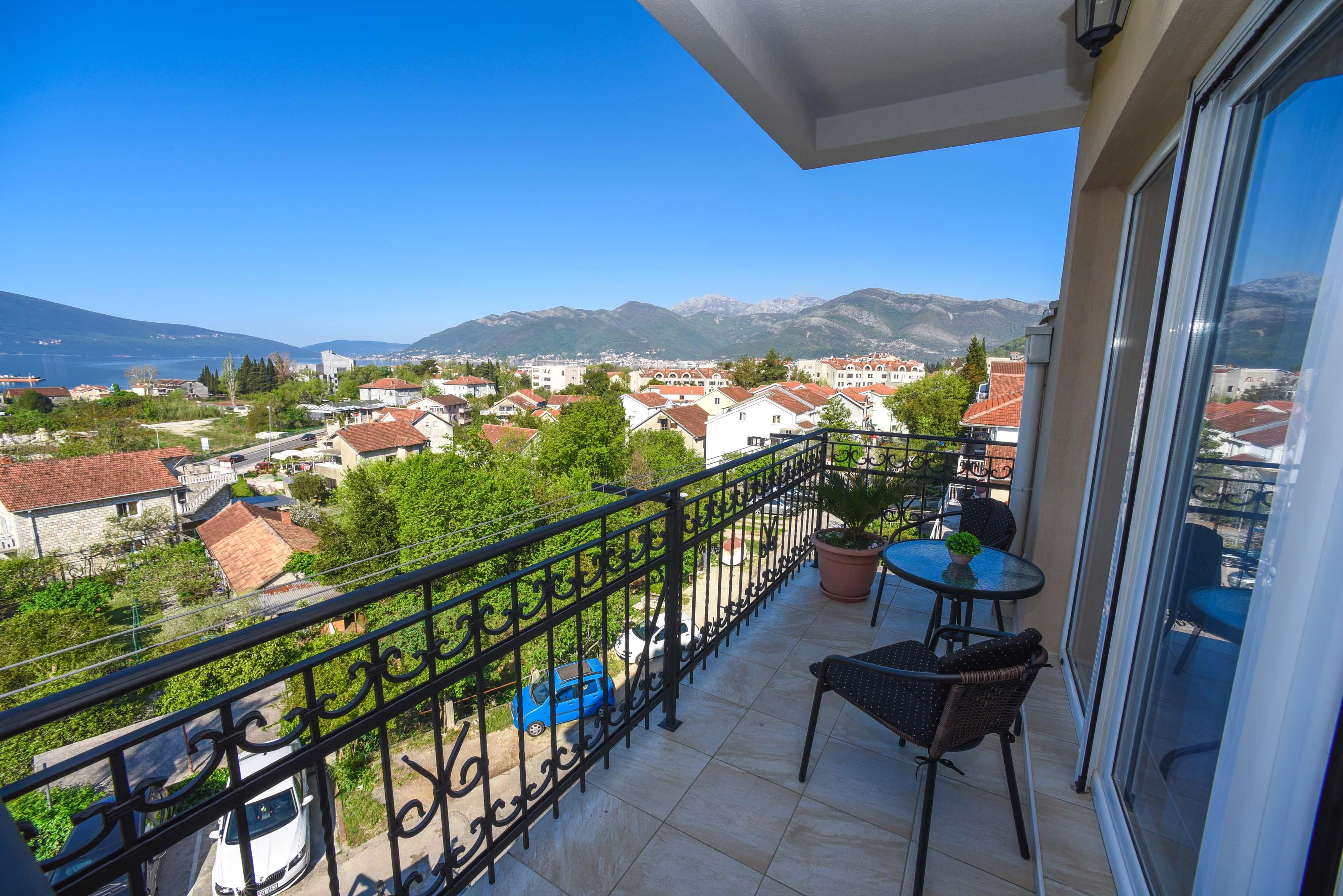 D&D Apartments Tivat Eksteriør bilde